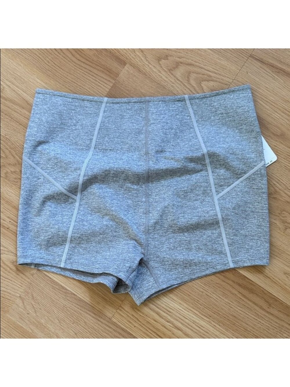 Movement Heather Gray Shorts Size large High Rise - Picture 2 of 5